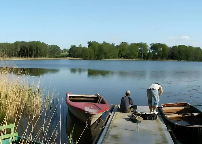 In Wald- Und Seenaehe Semesterbostad *